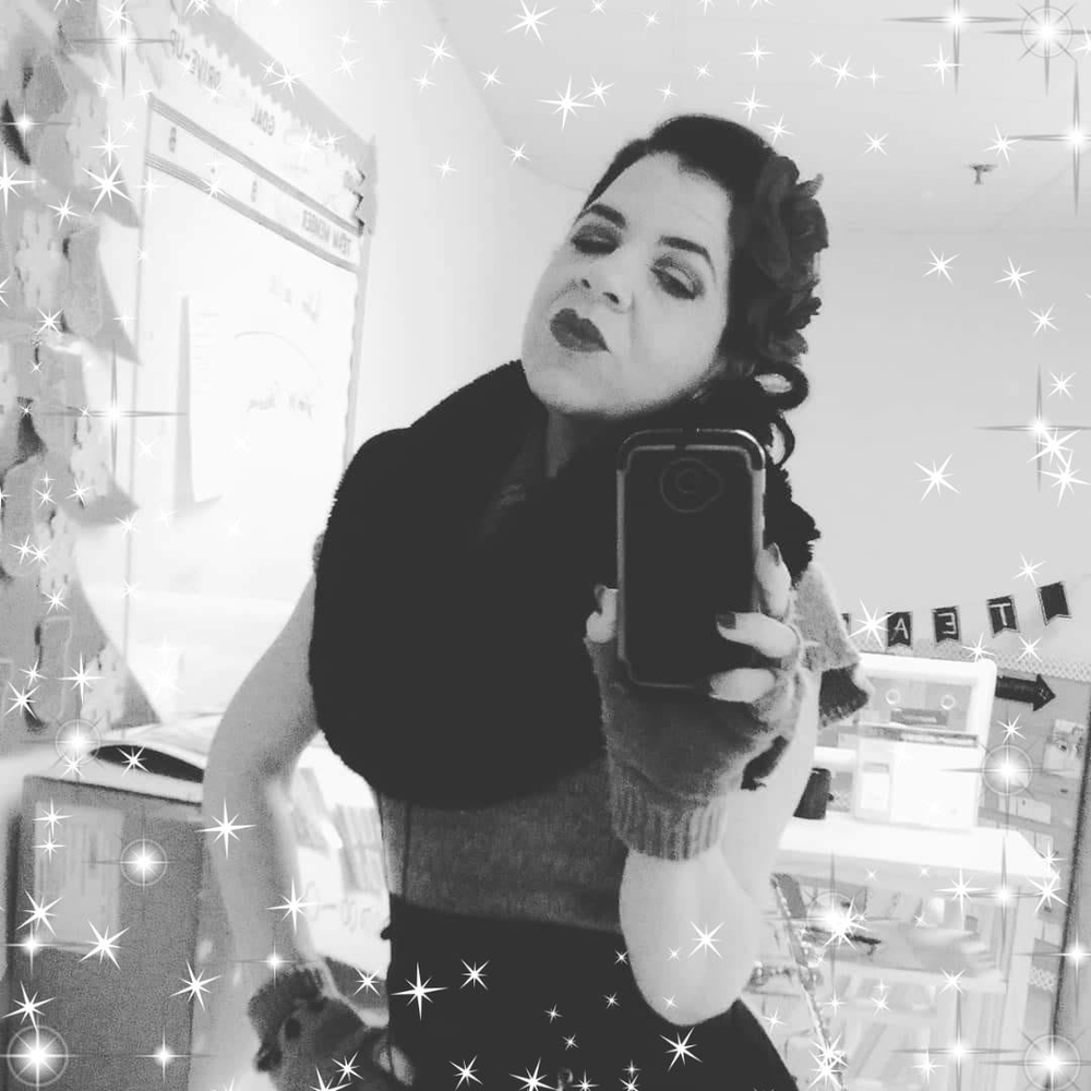 Meet your Posher, Laurie